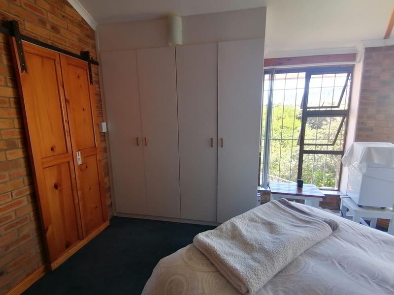 5 Bedroom Property for Sale in Sandbaai Western Cape